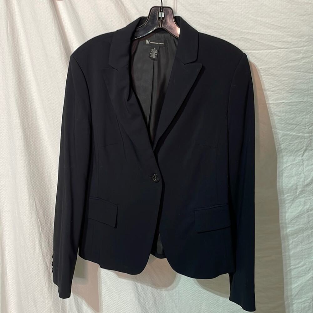INC International Concepts 10 simple black fitted blazer euc worn once lined
